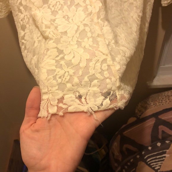 Lace AE top - Picture 2 of 3